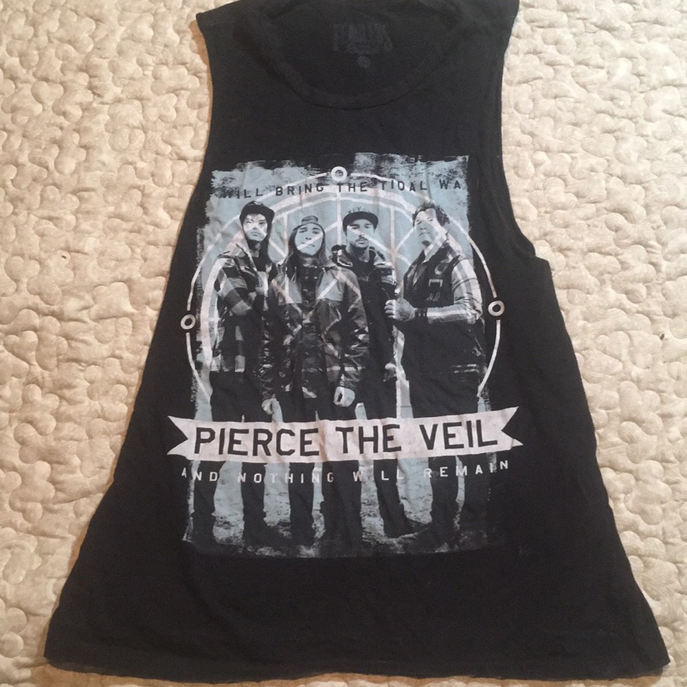 Pierce The Veil cut off